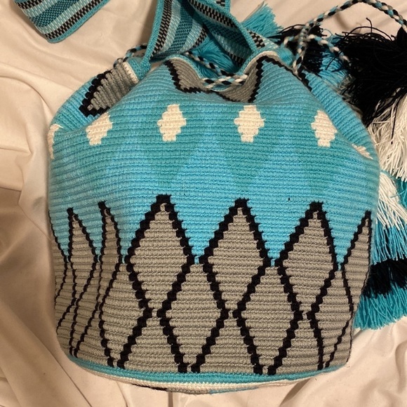 Blue & Grey Tribal Pattern Deluxe Wayuu Double Drawstring Crossbody Mochila Bag - Picture 6 of 11